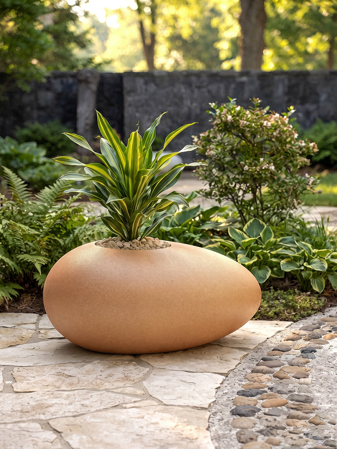 PEBBLES POT PLANTER