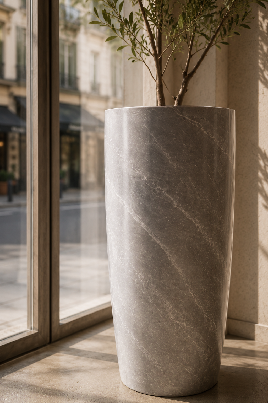 VENICE MARBLE FINISH PLANTER
